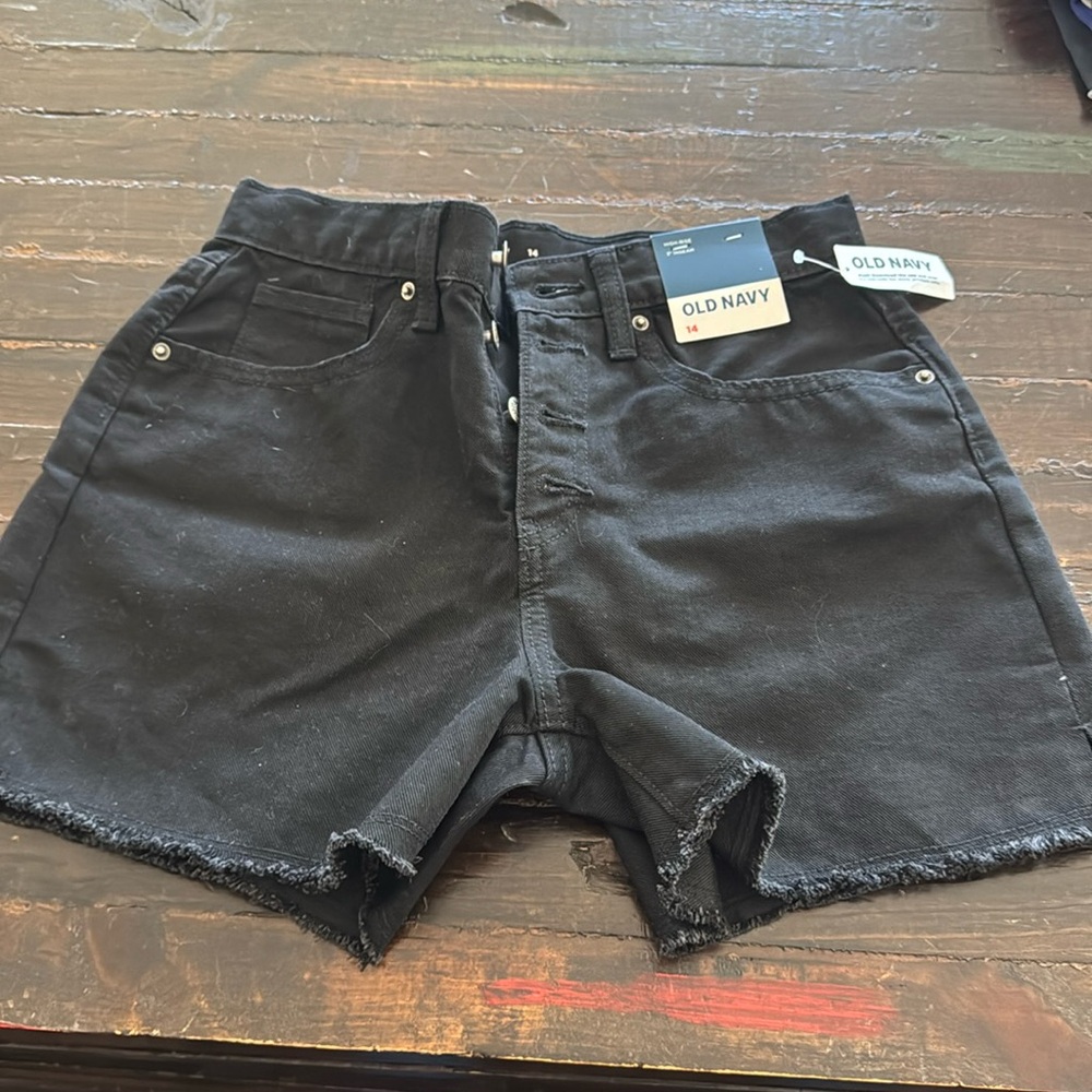 Black Jean shorts, old navy, size youth 14. NWT